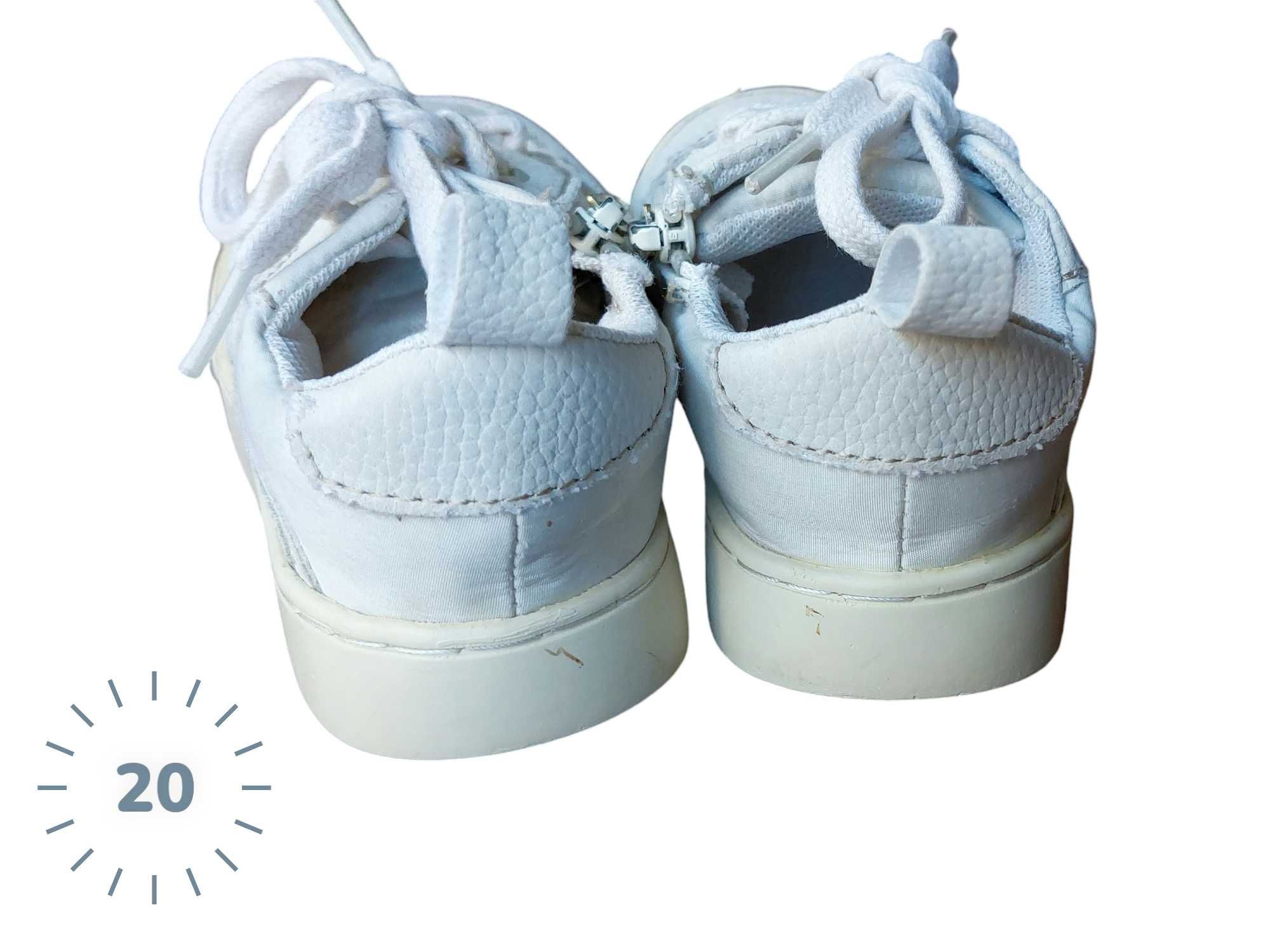 Sapatilhas Brancas Zara 20