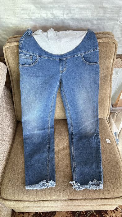 Джинси для вагітних