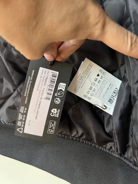 Продам чоловічу куртку бомбер Versace 52 р Оригінал L-XL