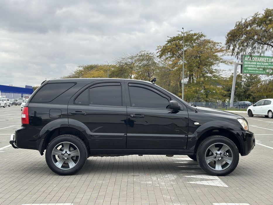 KIA SORENTO 2.5 TDI 2009 рік 4WD 5500$ в Одесі гарний стан