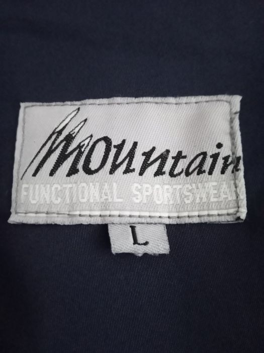 Вітровка легка. Нова