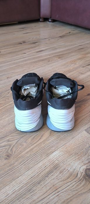 Nike lunarlun. 42