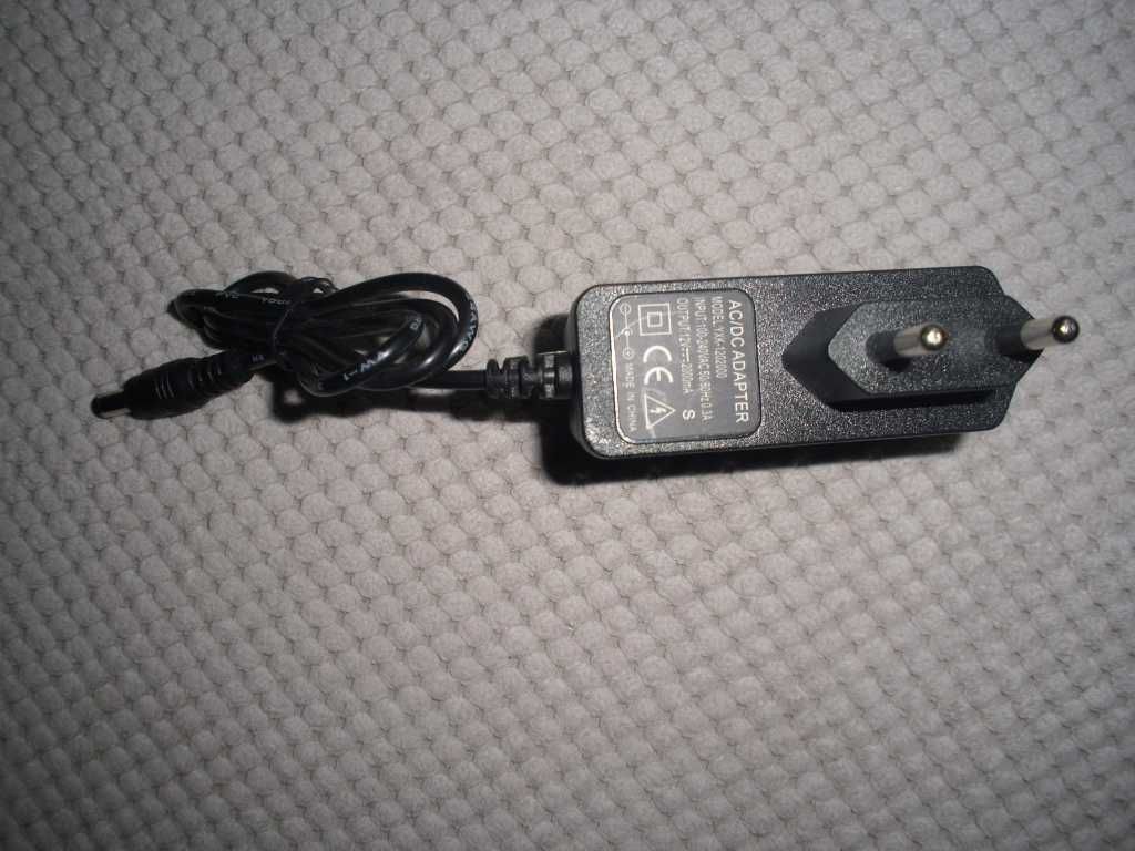 Adapter AC/DC  12V