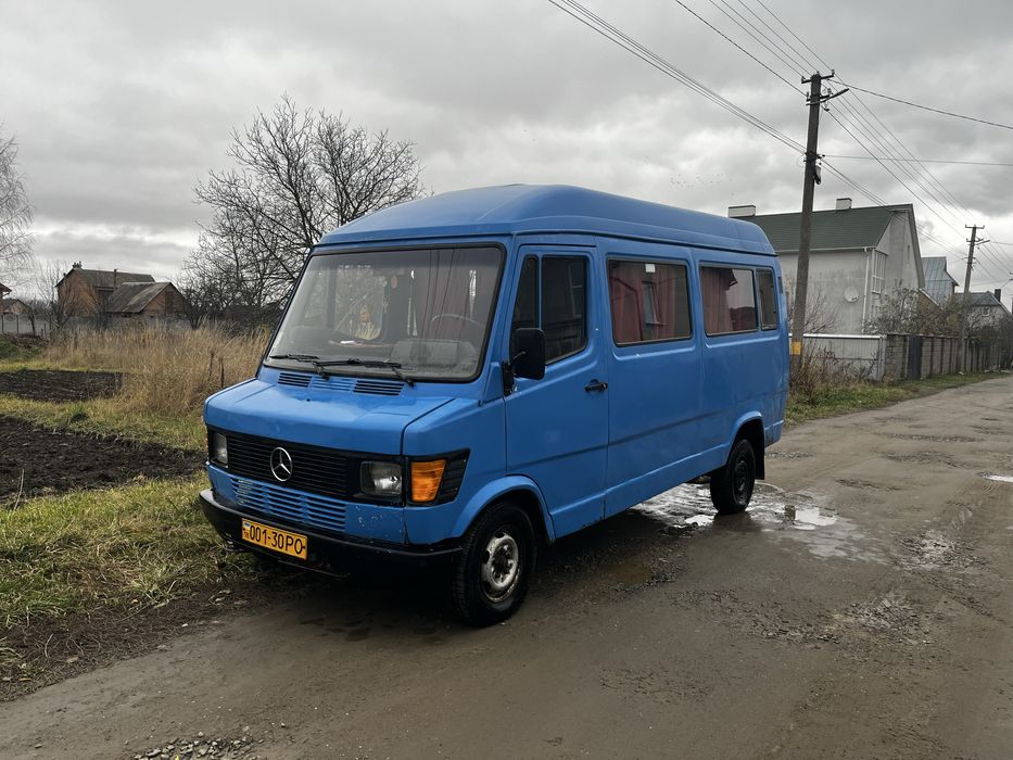 Mercedes-Benz T1 209 | 3.0 OM617 | Пасажир 13+1 | 1983 рік