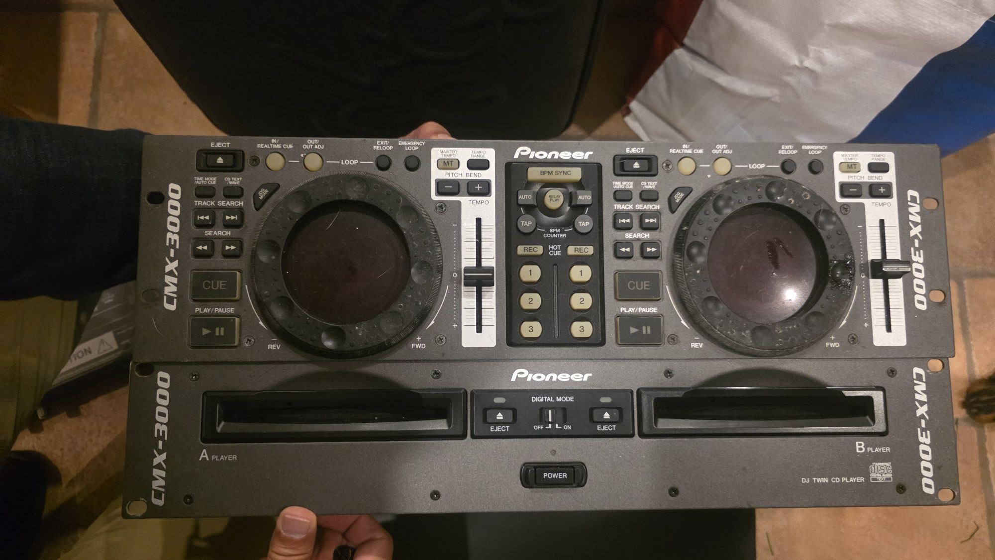 Pioneer cmx 3000 dual cd player