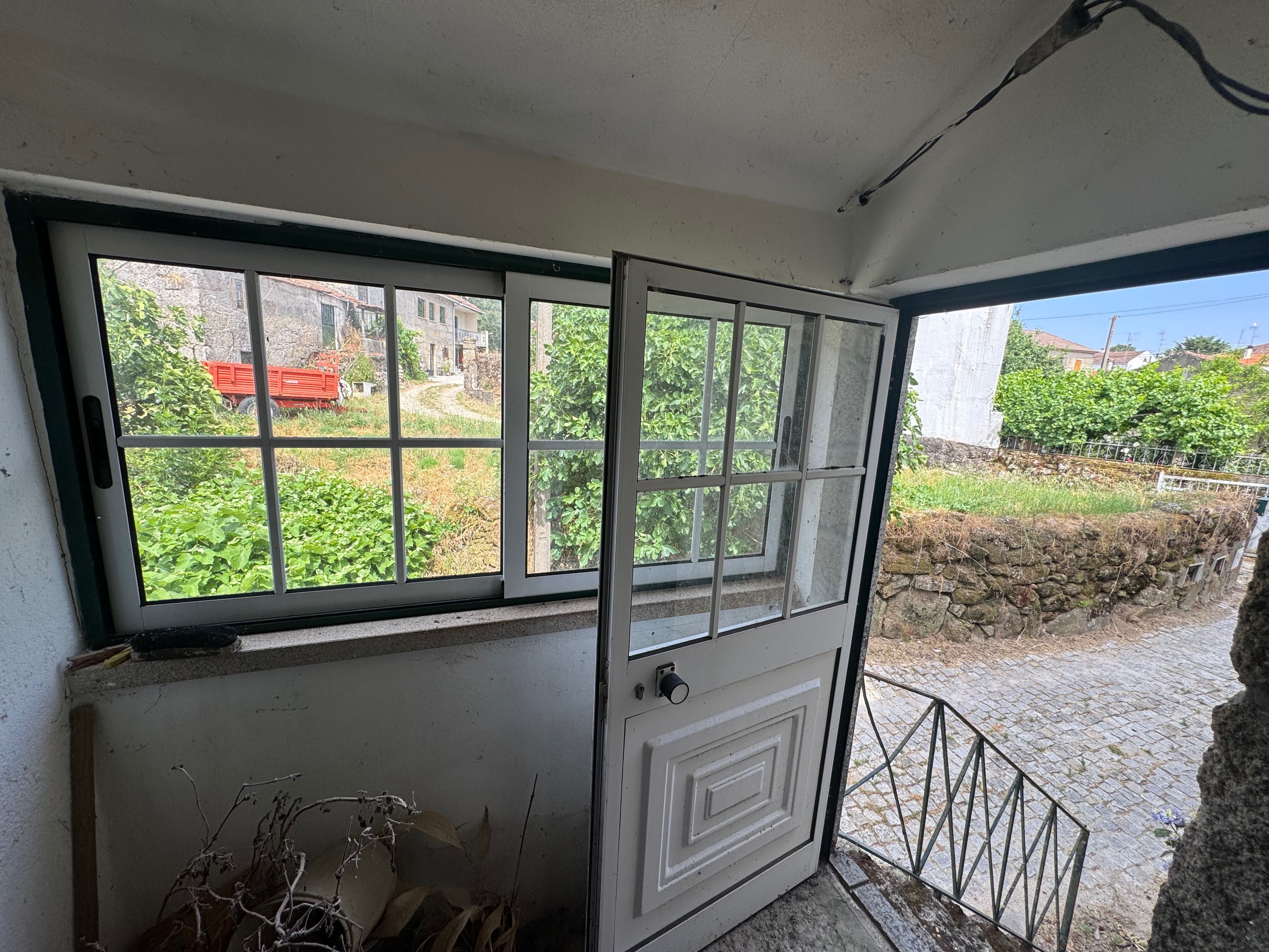 Casa - Moradia na Gata - (Guarda)