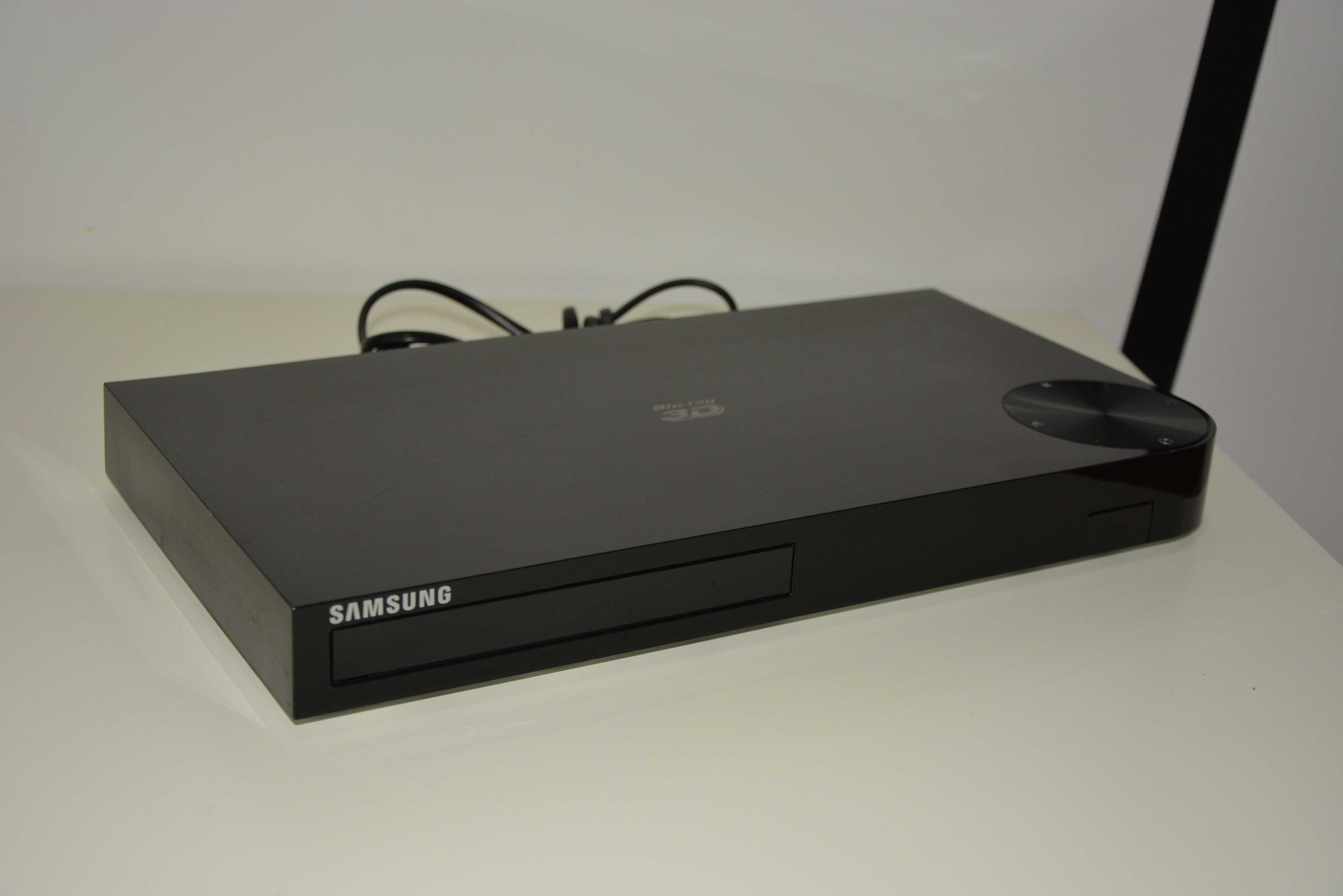 Odtwarzacz Blu-Ray SAMSUNG BD-F5500
