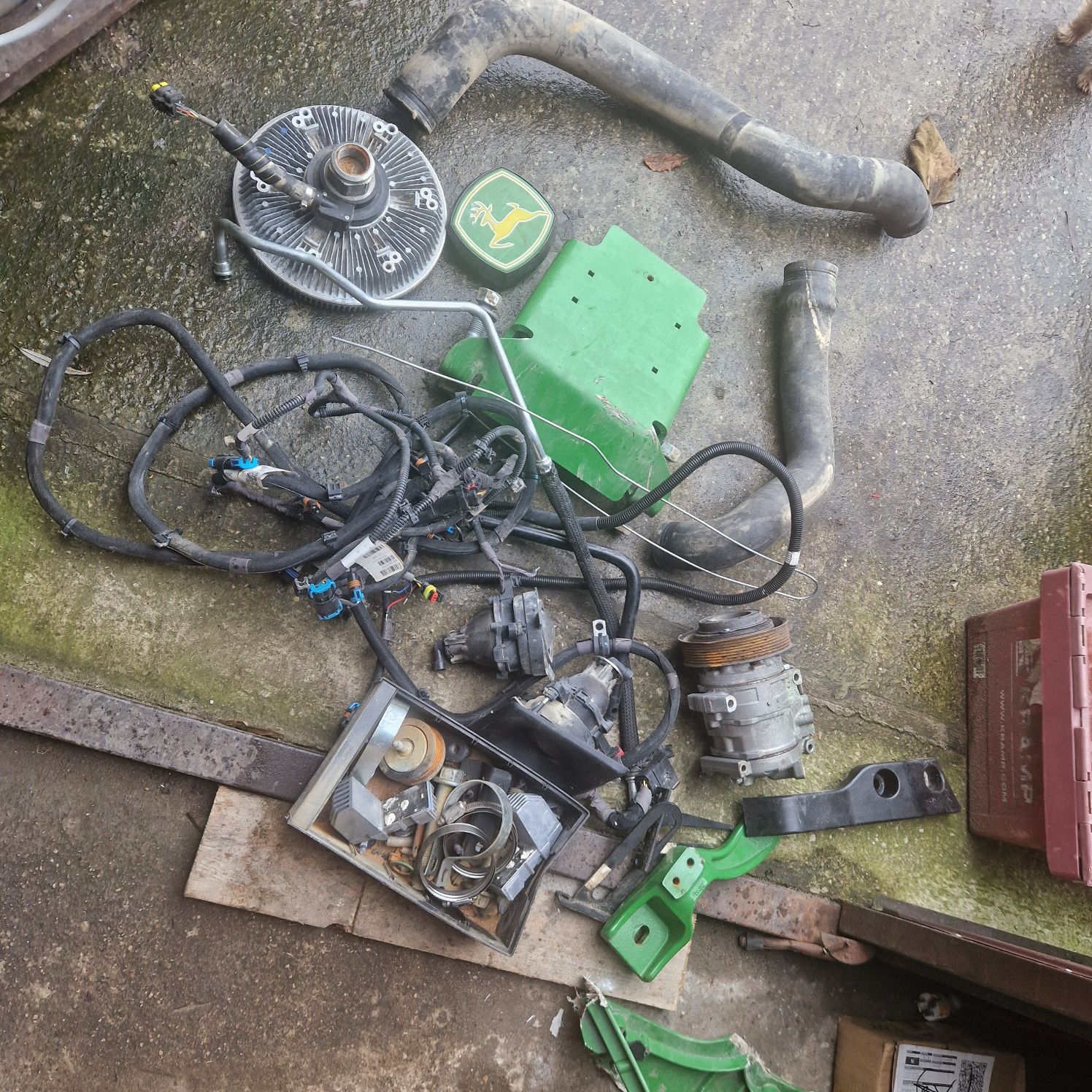 John deere 7 r 8 r Błotnik poszerzenia błotnika chłodnica  2022 rok