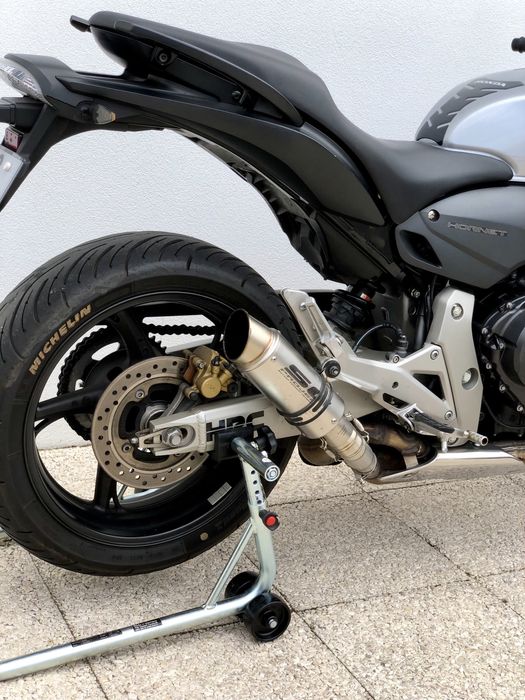 Honda hornet CB600F