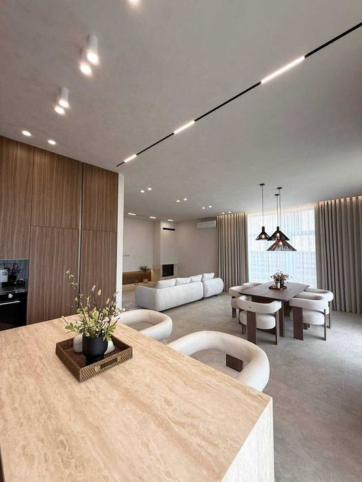 Елегантний вишуканий та комфортний БУДИНОК З РЕМОНТОМ та меблями