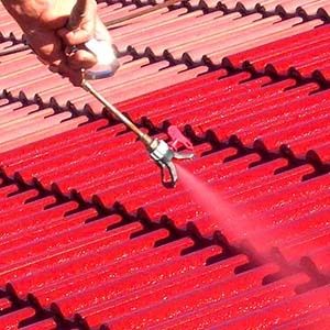 Telhadista serviço de lavagem e pintura