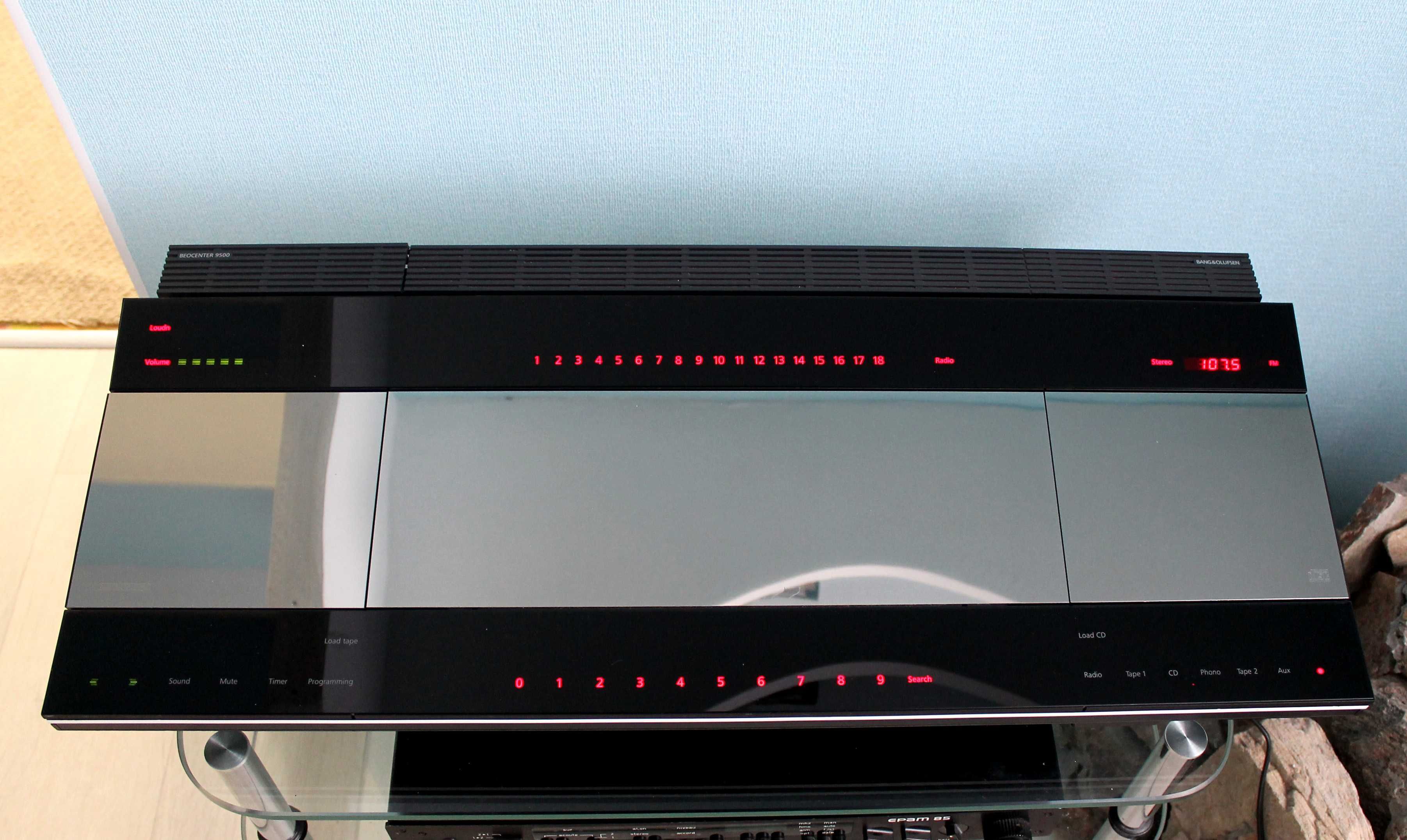 Топ Центр Bang Olufsen Beocenter 9500 Дания 14 кг.