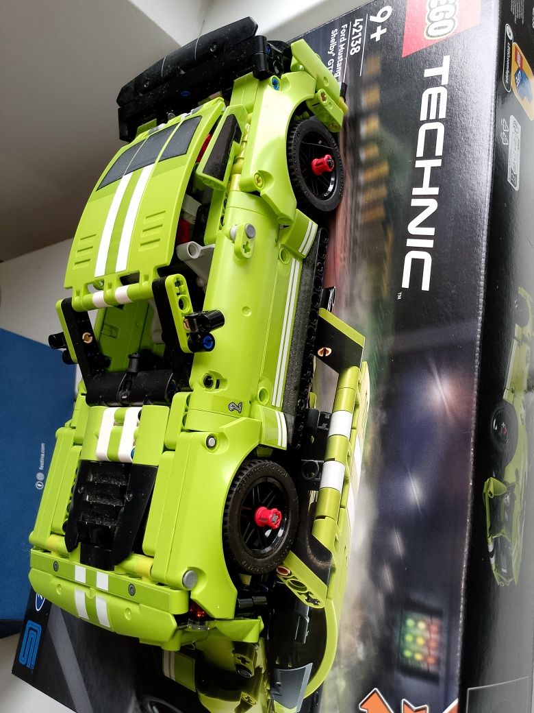 Ford Mustang LEGO technic