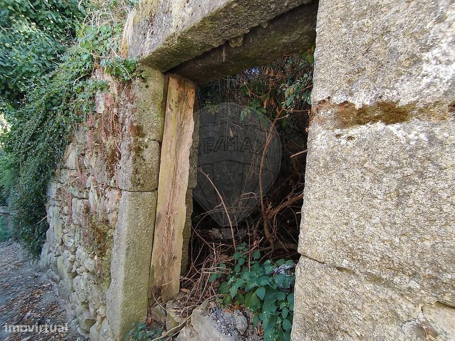 Moradia T0 para venda