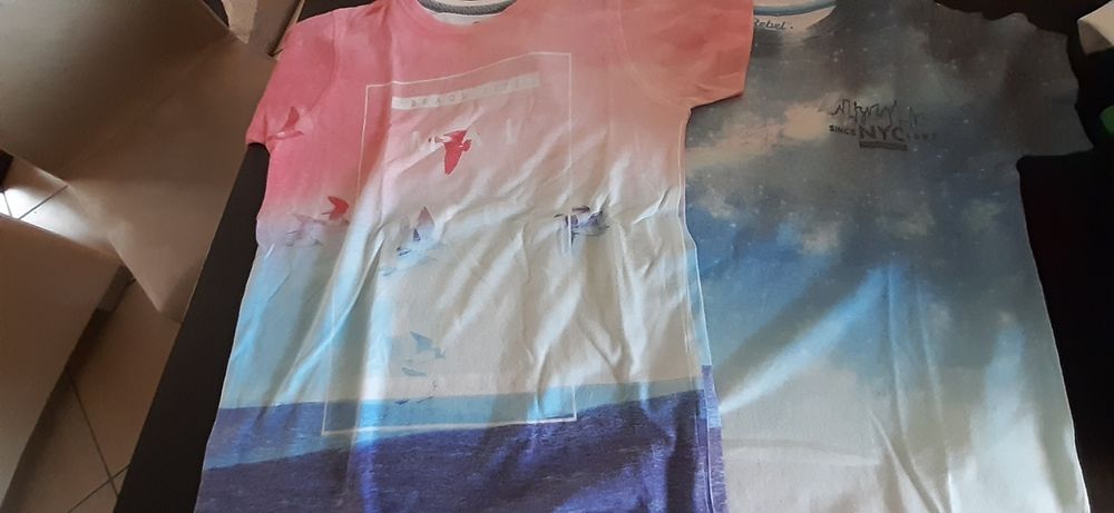 duas t-shirts primark 7-8 anos