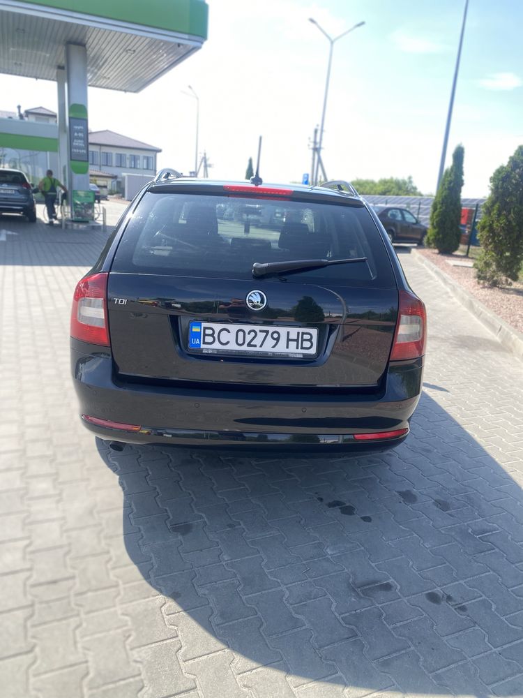 Шкода Октавія а5 АКПП
