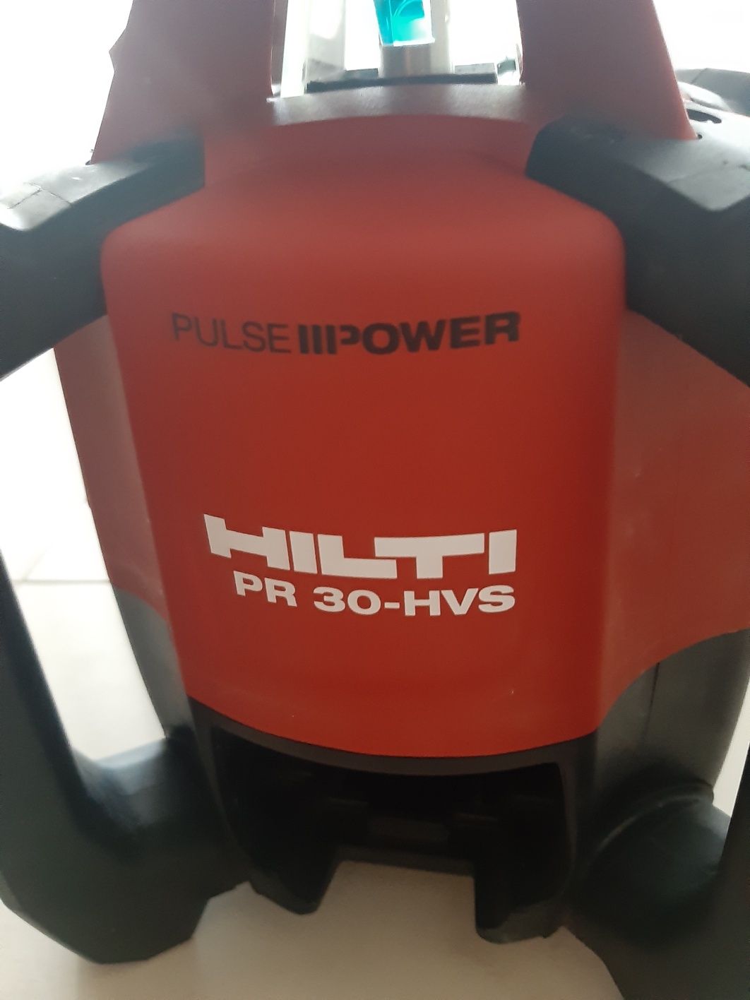 Vendo laser Hilti