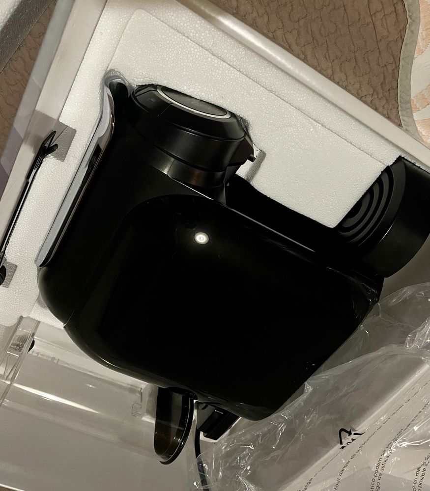 Máquina de café Delta Qool