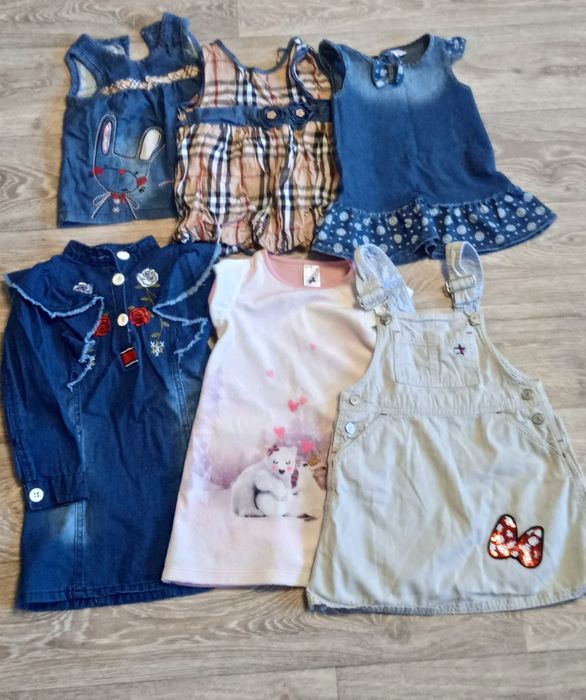 Речі на дівчинку, сукні, сарафани, реглан, курточки, піжами.