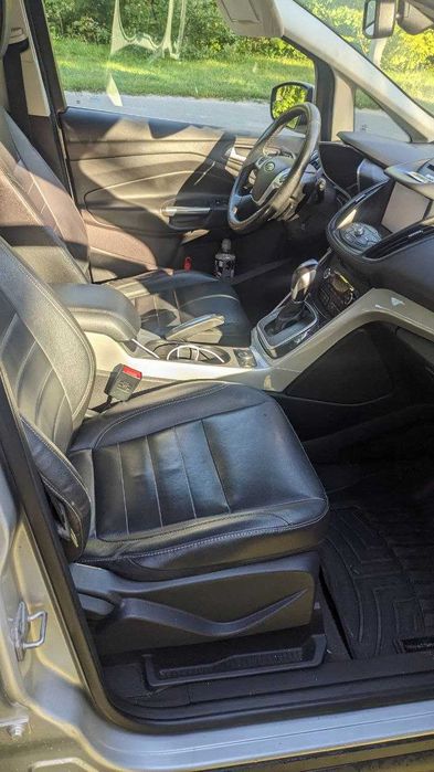 Ford C-Max Energi 2013 (plug-in hybrid)
