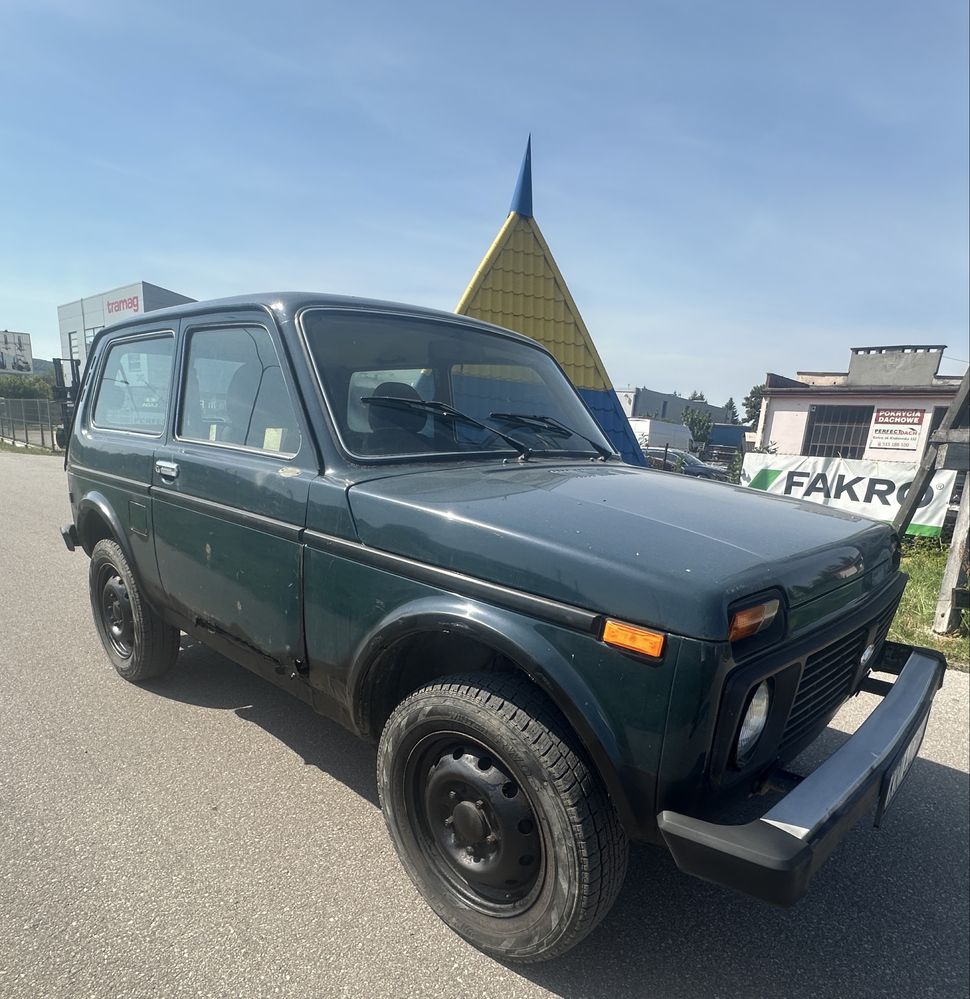 Łada niva 1.7 B+ gaz 4x4
