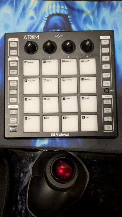 Midi контролер Presonus Atom