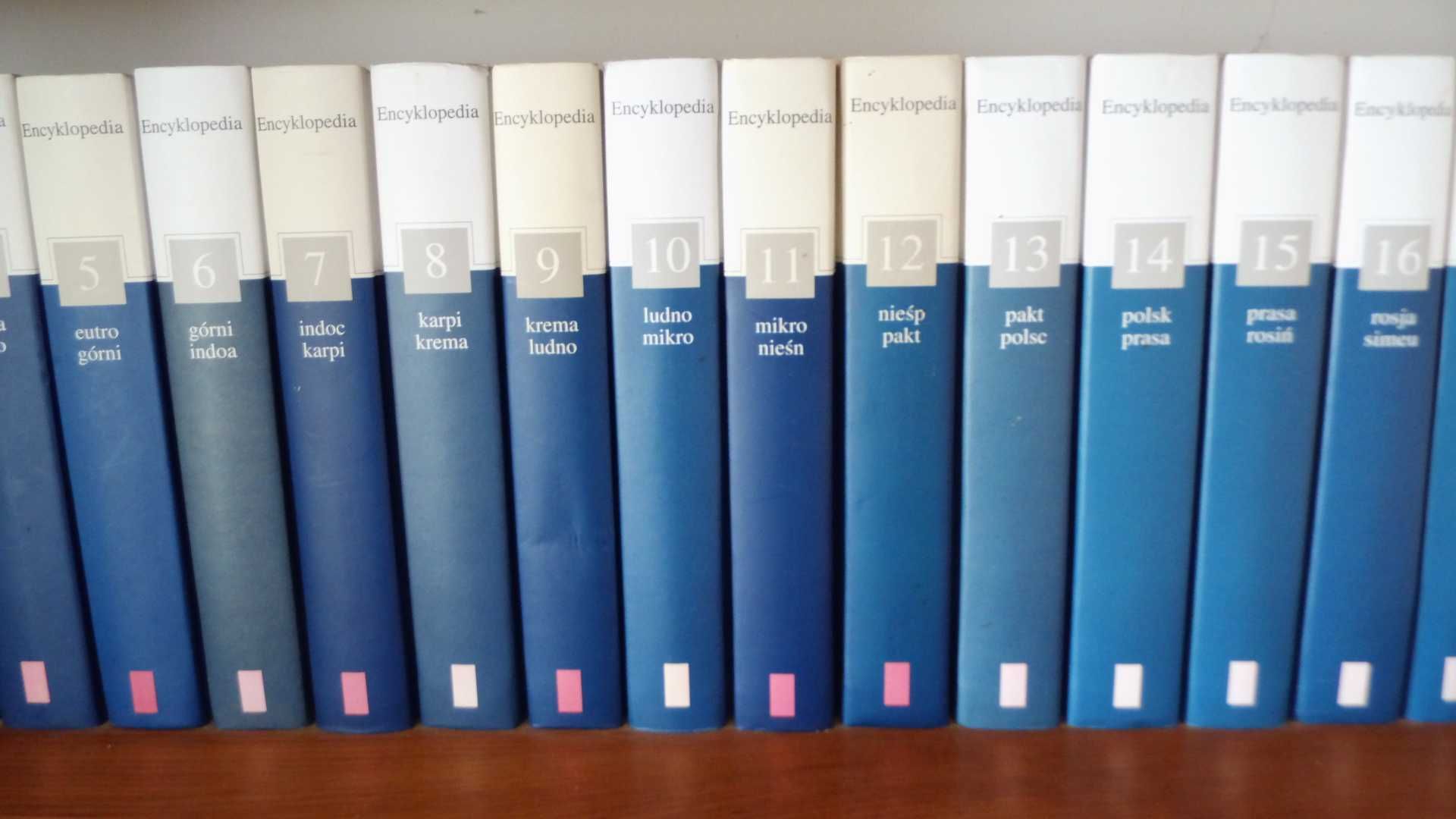 Encyklopedia PWN. Pełne wydanie. Tom za 10 zł !