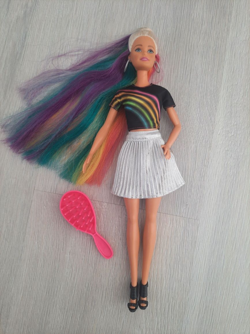 Zestaw Barbie Tęczowe Włosy firmy Mattel
