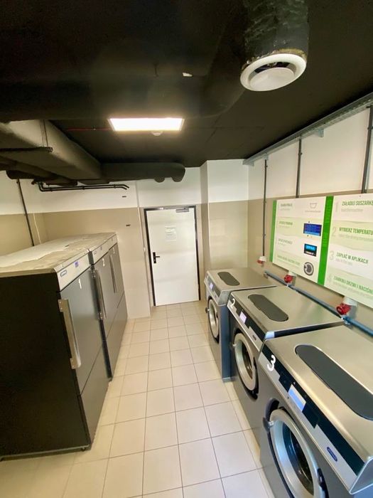 Pralnice, suszarki do pralni samoobsługowej  wraz z systemem płatności