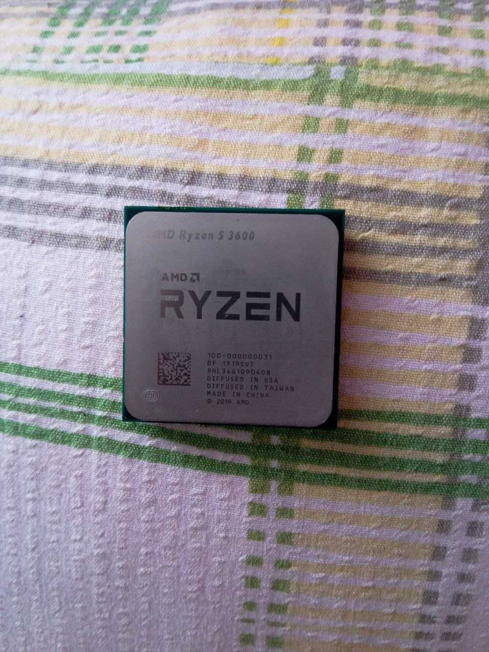 Процессор AMD Ryzen 5 3600 6/12 ядер/потоків AM4
