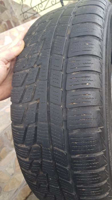 Продам шини з дисками R15 зимові