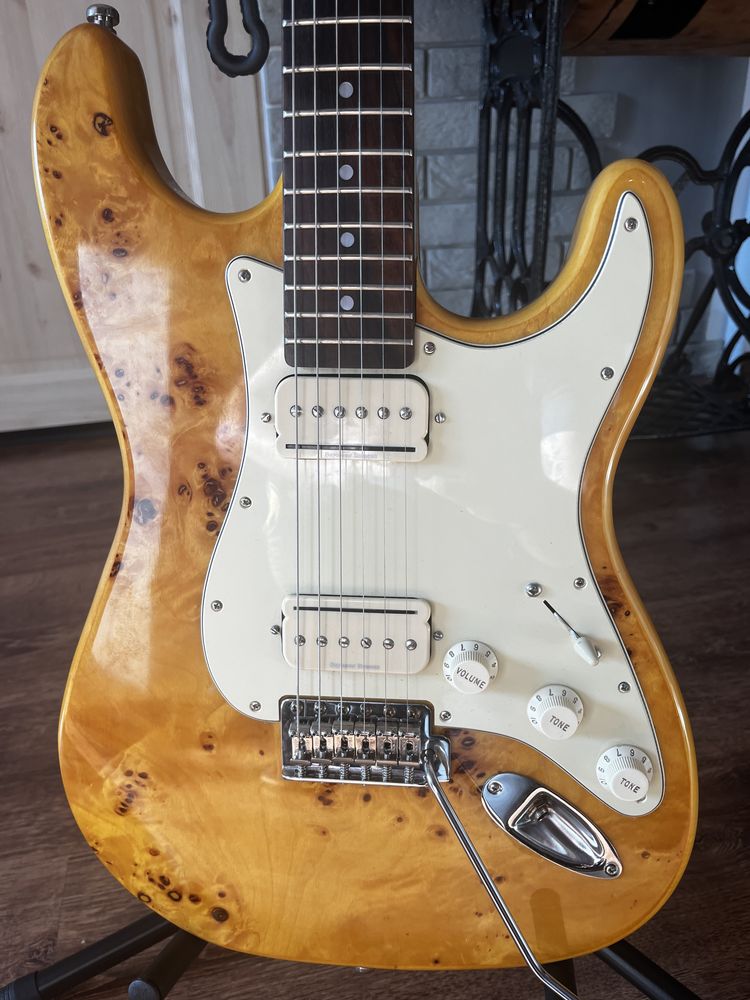 Stratocaster lutnicza kopia Fendera ,bardzo doinwestowany .