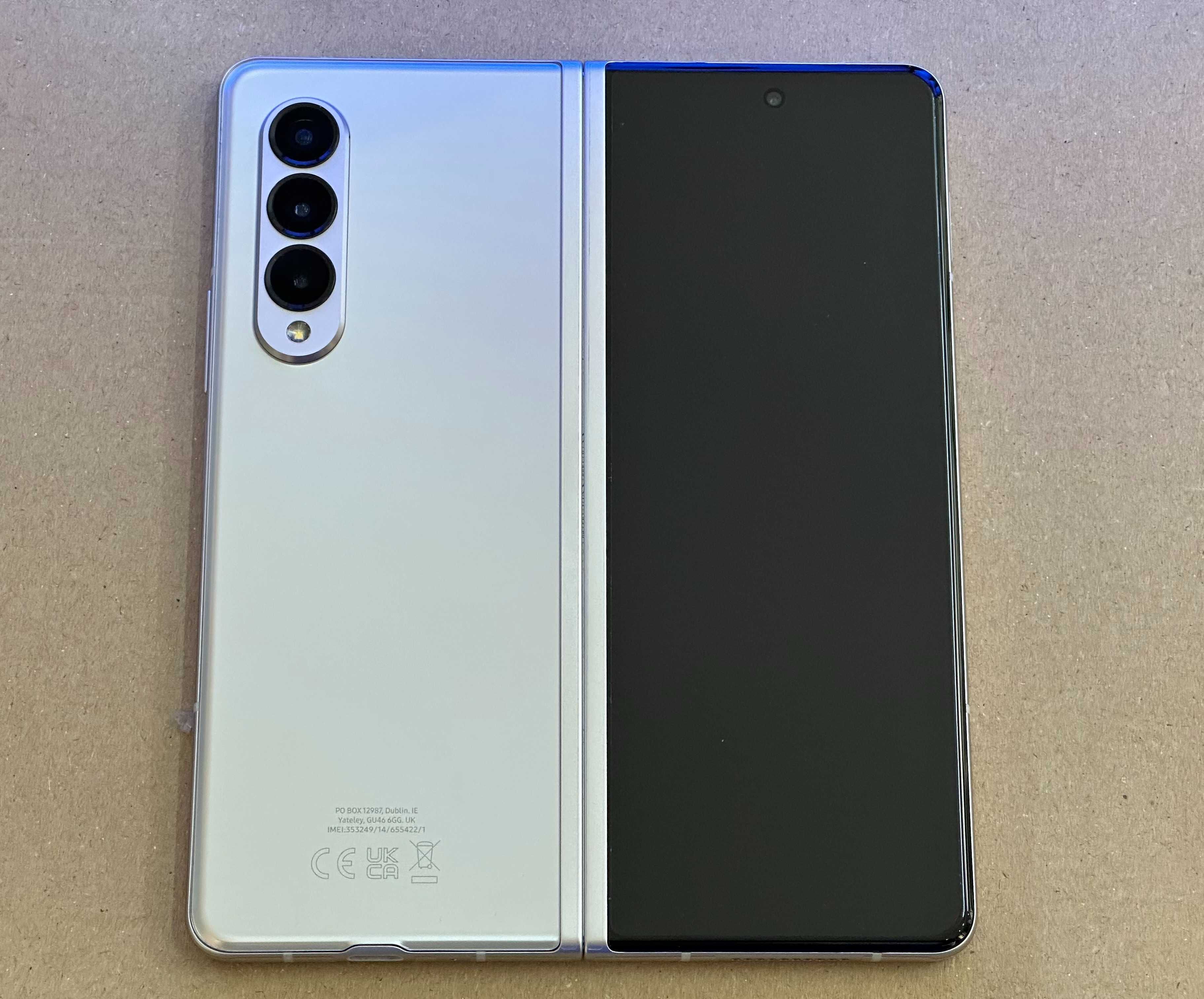 Smartfon Samsung Galaxy Z Fold3 12 GB / 256 GB 5G srebrny / RATY