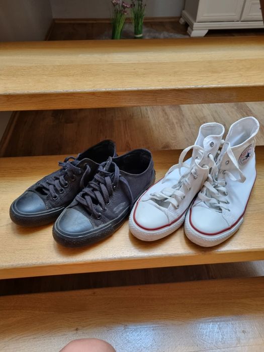 Trampki.  Czarne. Biale. Dwie pary  Converse. 37