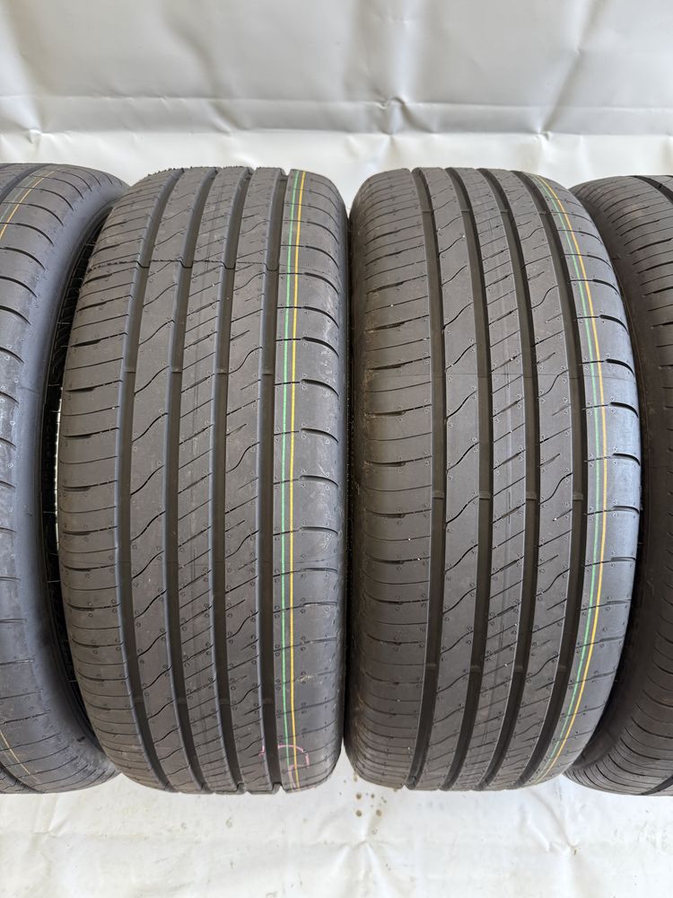 215/55/18 Goodyear EfficientGrip Performance 2 99V NOWE 2023R