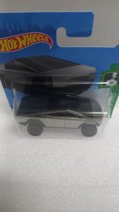 Tesla Cybertruck Hot Wheels