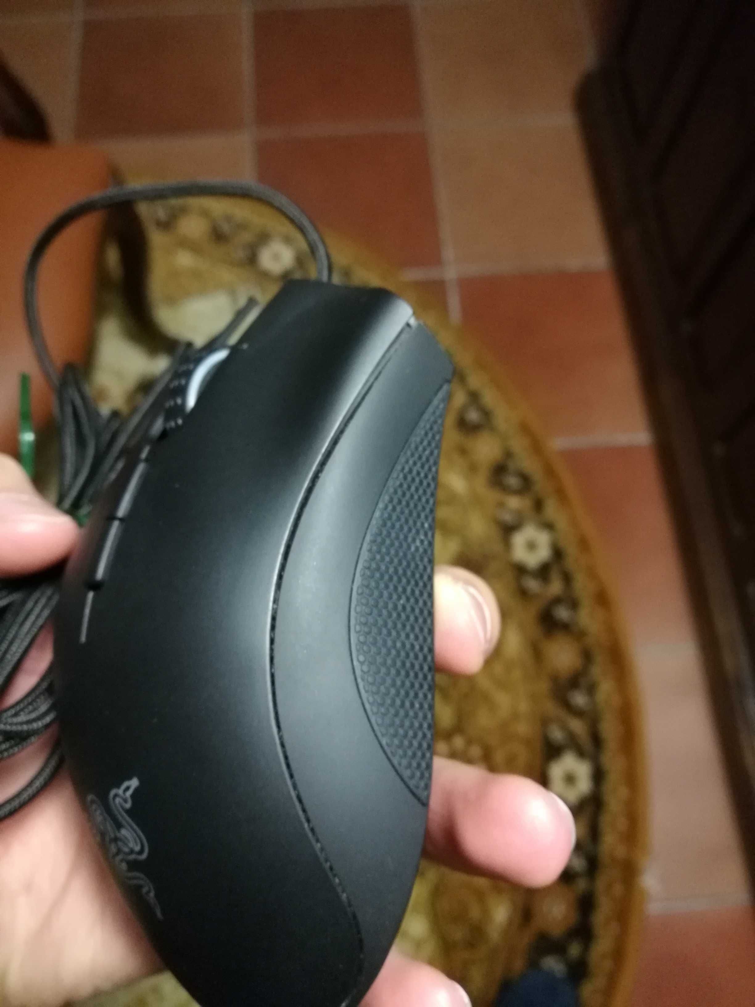 Rato gaming razer deathadder elite COMO NOVO