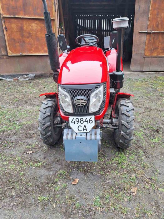Продам трактор Синтай244