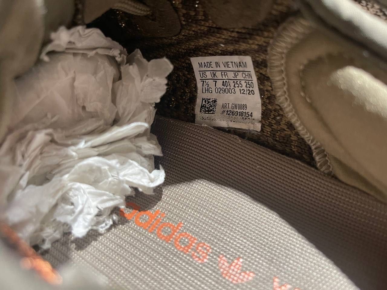 adidas Yeezy boost 350 v2 ash stone 40 2/3 beluga white black carbon
