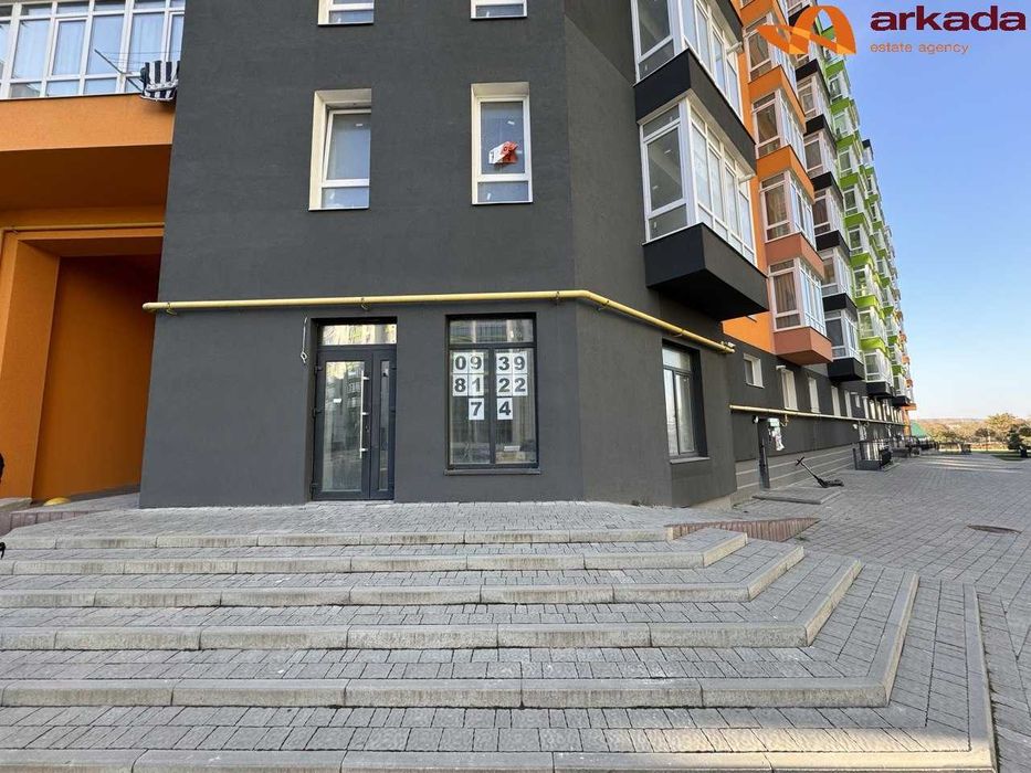 ОРЕНДА комерційного фасадного приміщення 
ЖК Міленіум (S)