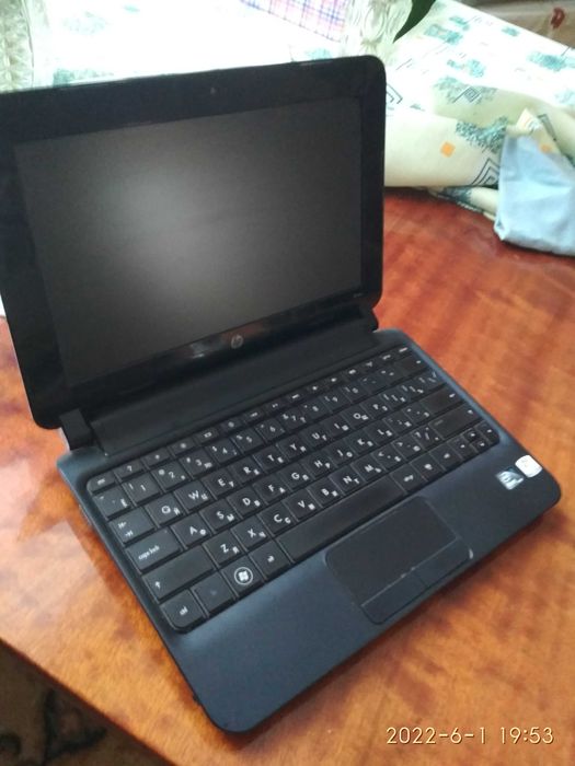 Продам нетбук HP mini
