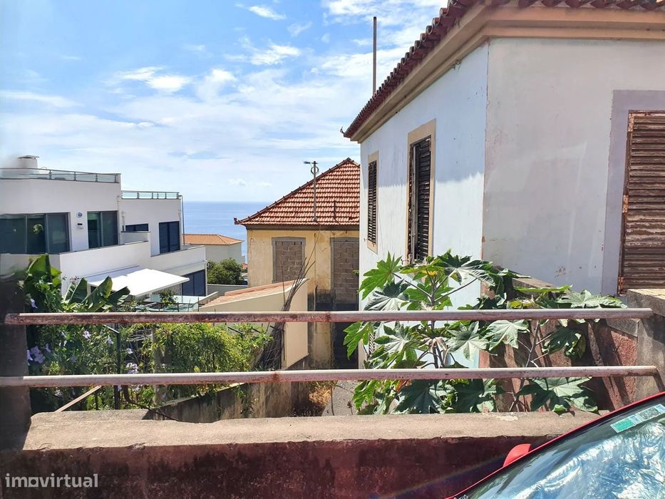 Moradia para remodelar na Barreirinha, Funchal