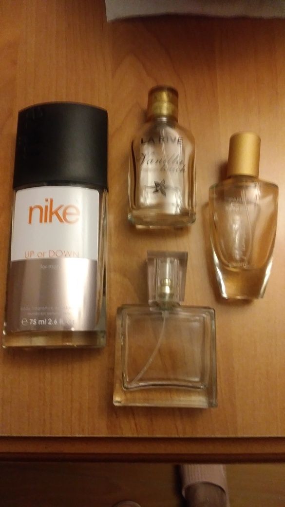 puste flakony po perfumach