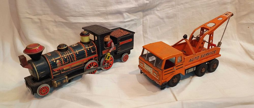 Brinquedos Vintage Chapa Comboio Camião Reboque