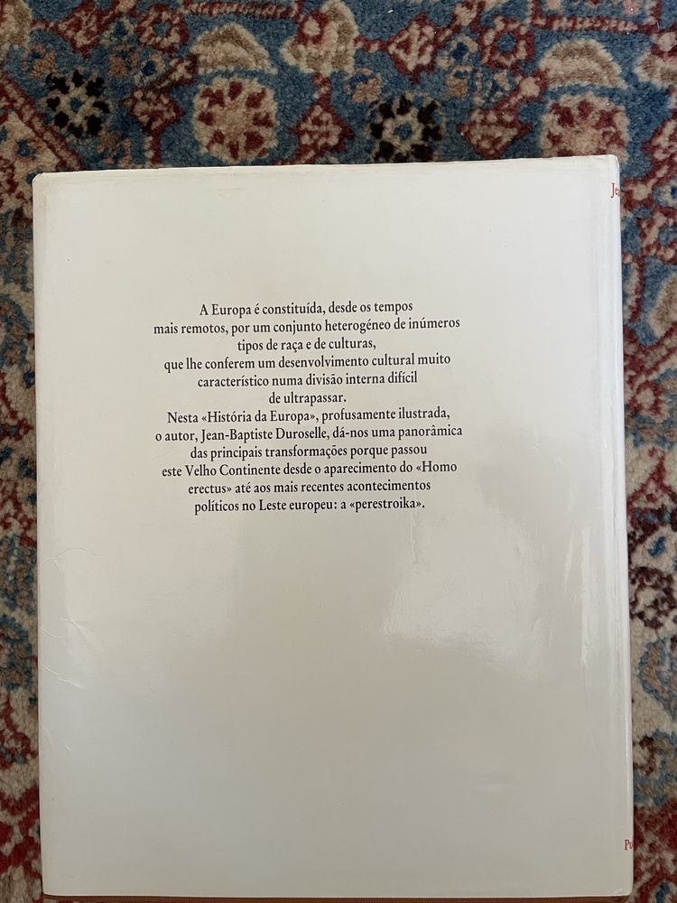 Vendo livros coleção Van Gogh e História da Europa