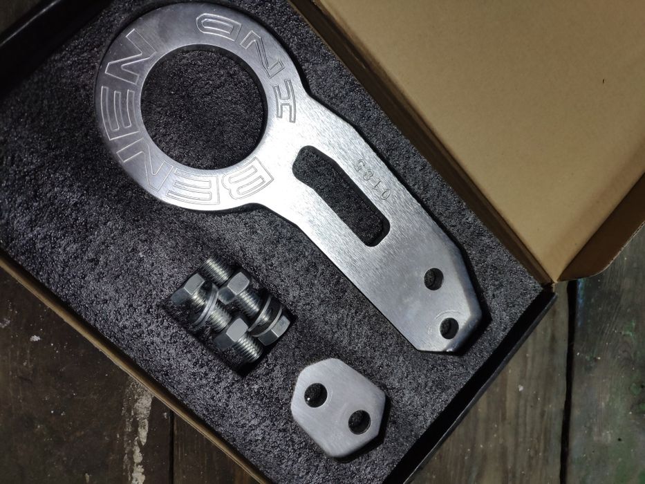 Буксеровочний крюк Benen