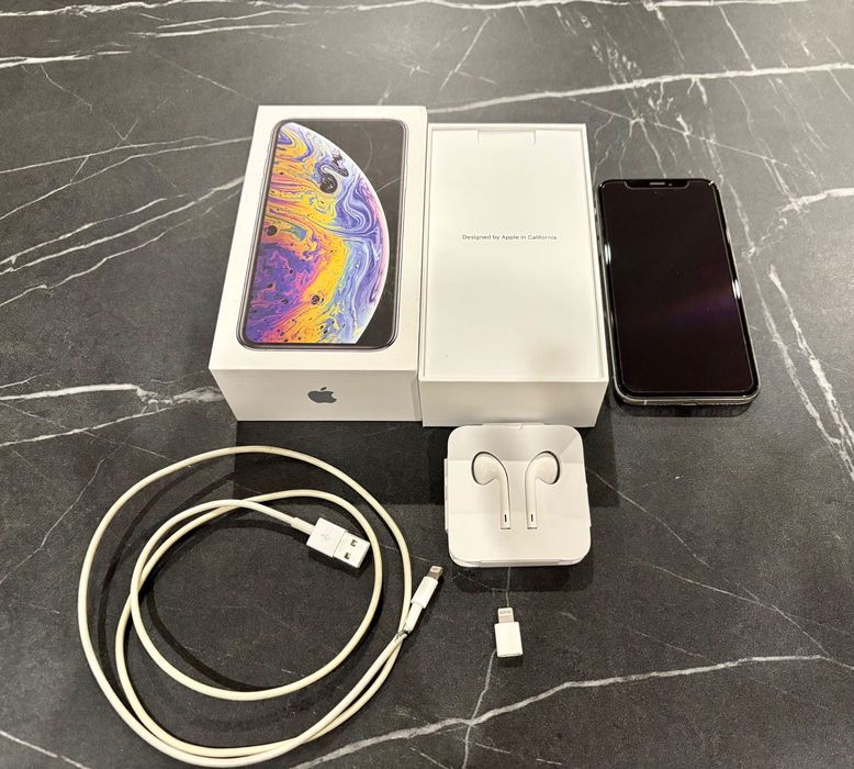 iPhone XS Silver 64GB