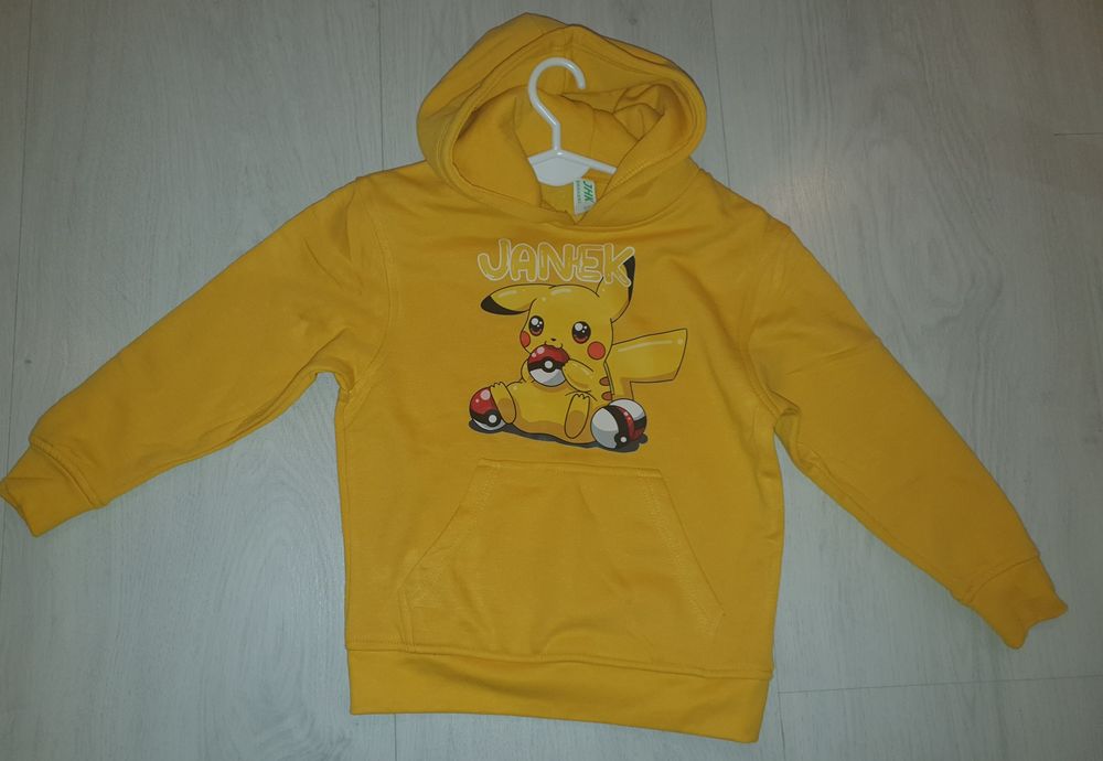 Pokemon bluza  z napisem Janek r.7/8 NOWA