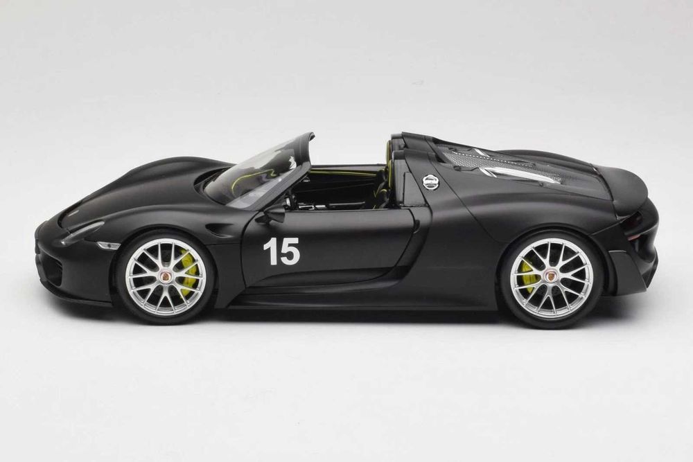 Porsche 918 Spyder + 1/18 + Black + MINICHAMPS + Portes Grátis