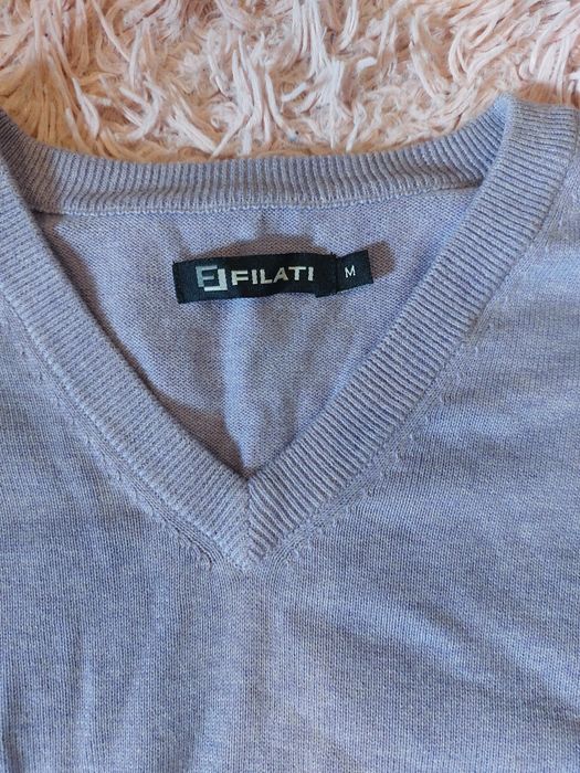 Джемпера чоловічі різні